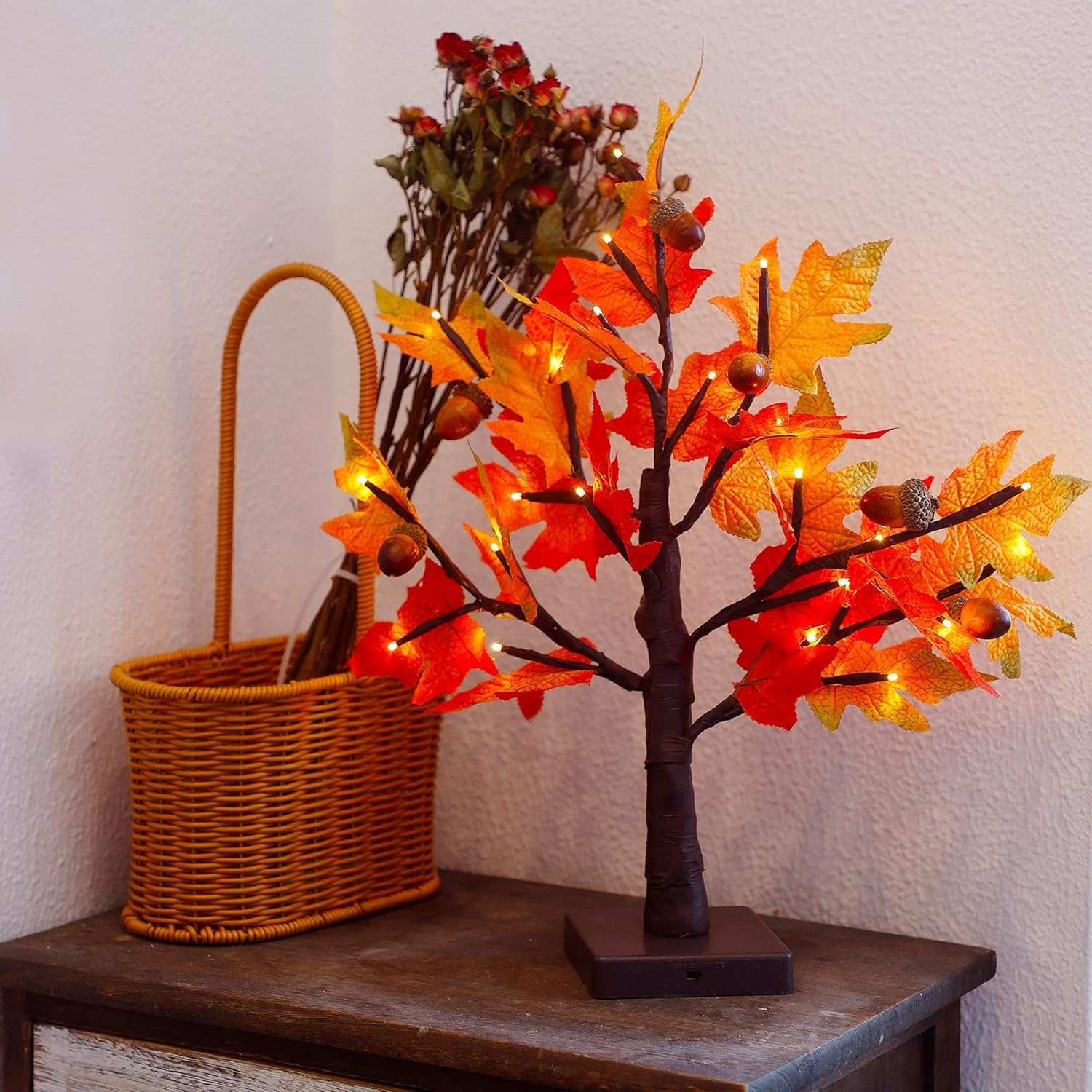 WATERGLIDE Tabletop Lighted Maple Tree 24 LED Thanksgiving Decorations Lights Artificial Table Centerpiece Battery Operated with Timer Leaf and Acorn Autumn Fall Trees for Indoor Home Bedroom Décor 