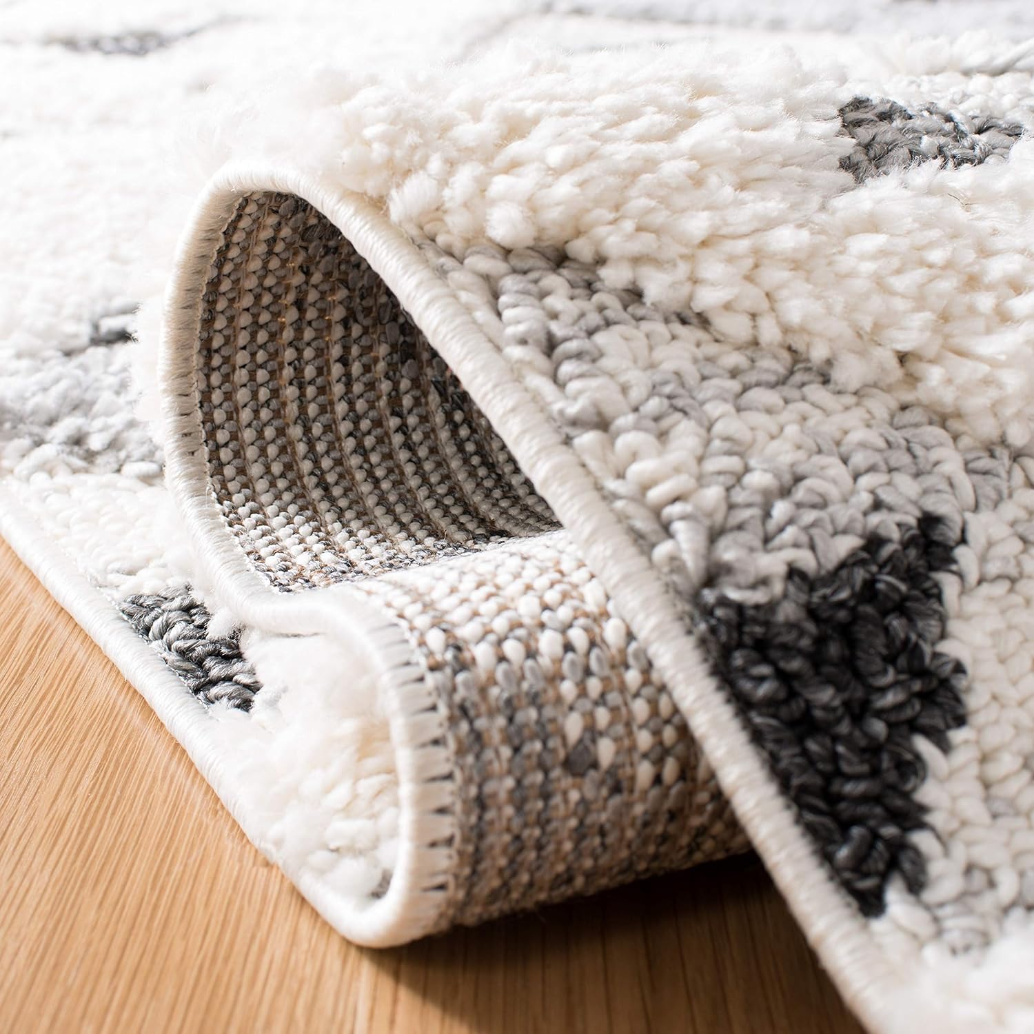 Ivory 2'3 x 6' Brown SAFAVIEH Moroccan Tassel Shag Collection MTS688A Boho Non-Shedding Living Room Bedroom Dining Room Entryway Plush 2-inch Thick Runner Ivory 2'3 x 6' Brown SAFAVIEH Moroccan Tassel Shag Collection MTS688A Boho Non-Shedding Living Room Bedroom Dining Room Entryway Plush 2-inch Thick Runner