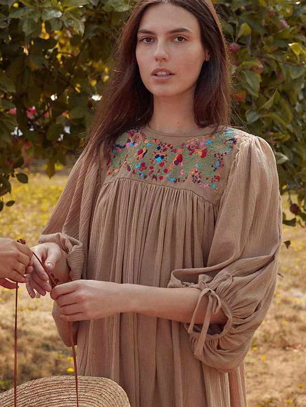 Miessial Women's Boho Off Shoulder Embroidery Midi Dresses Summer Elegant V-Neck Ruffle Dress 